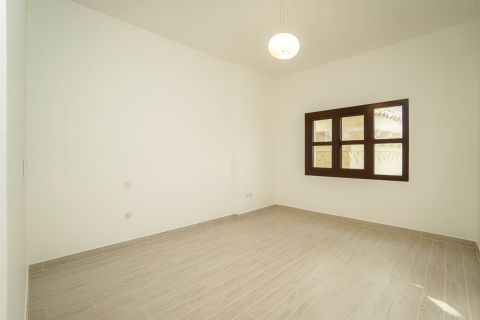 Apartment de 2 dormitorios en Jumeirah Golf Estates, UAE No. 205615 19
