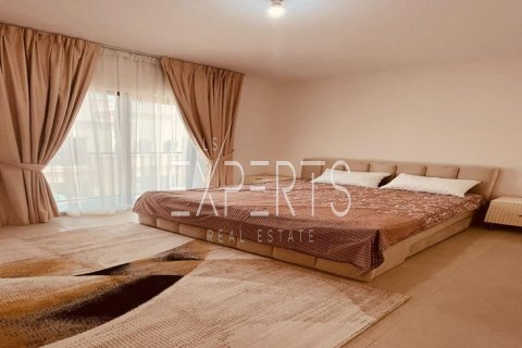 Townhouse de 3 dormitorios en Khalifa City, UAE No. 224217 15