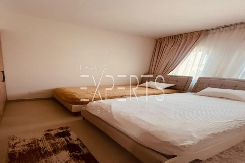 Townhouse de 3 dormitorios en Khalifa City, UAE No. 224217 18