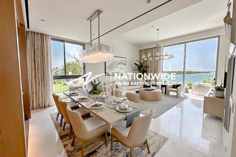 Villa de 4 chambres à Abu Dhabi, UAE No. 81676 4
