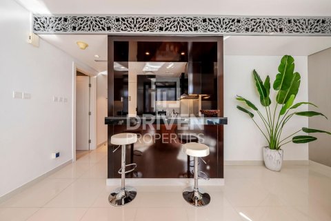 Apartment de 3 dormitorios en Damac Maison The Distinction, UAE No. 202539 17