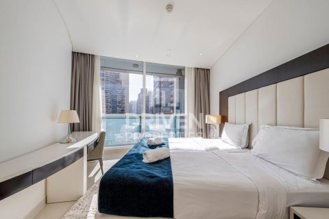 Apartment de 3 dormitorios en Damac Maison The Distinction, UAE No. 202539 9