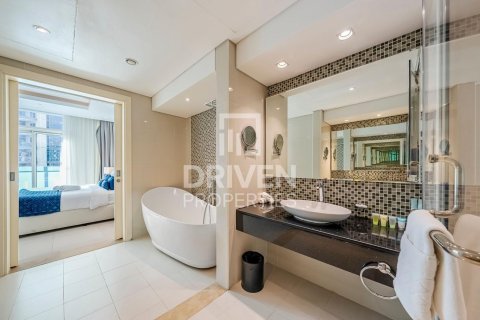 Apartment de 3 dormitorios en Damac Maison The Distinction, UAE No. 202539 21
