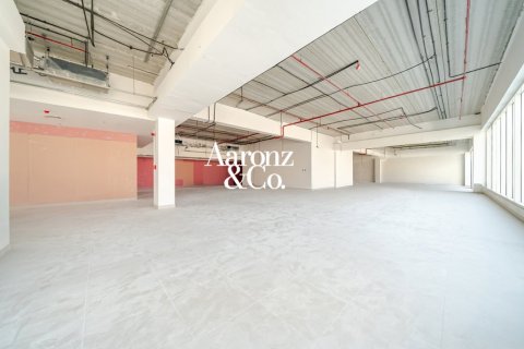 107m² Shop in Al Qusais, UAE No. 226755 10