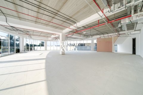 107m² Shop in Al Qusais, UAE No. 226755 3