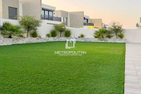 Villa de 3 chambres à EMAAR South, UAE No. 128909 14