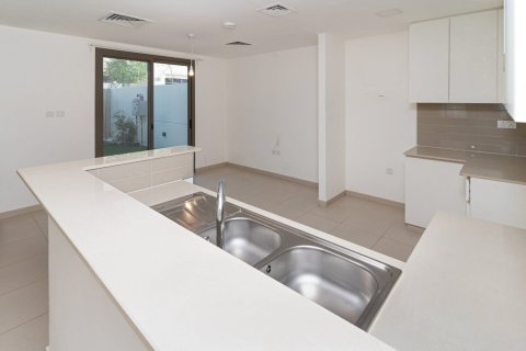 3 bedrooms Townhouse in Noor Townhouses, UAE No. 167547 28