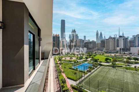 Apartment de 2 dormitorios en Al Satwa, UAE No. 215170 13