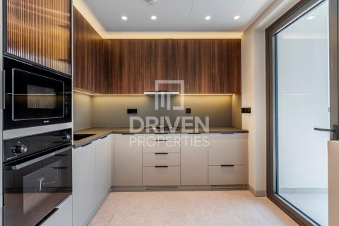 Apartment de 2 dormitorios en Al Satwa, UAE No. 215170 9