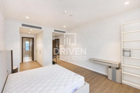 Villa de 4 dormitorios en Jumeirah, UAE No. 223142 13