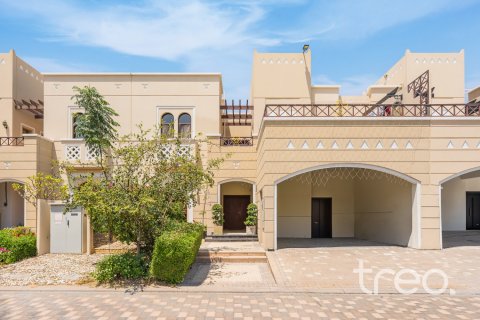 4 bedrooms Townhouse in Mudon, UAE No. 220614