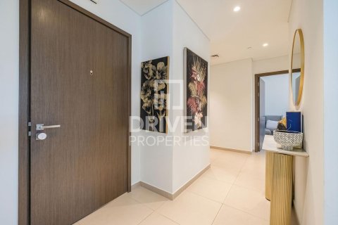 Apartment de 2 dormitorios en Opera District, UAE No. 202763 15