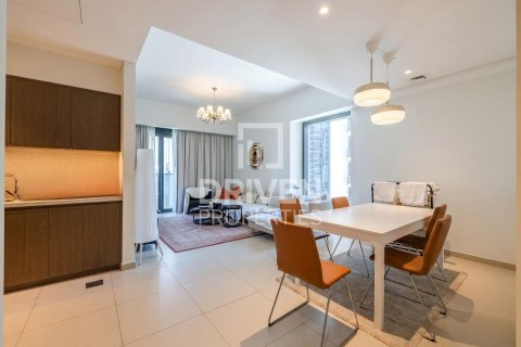 Apartment de 2 dormitorios en Opera District, UAE No. 202763 3