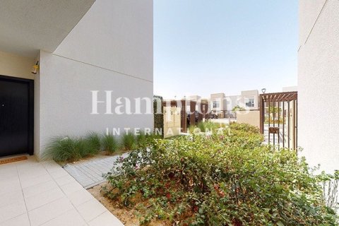 Квартира с 2 спальнями в Dubai South (Dubai World Central), ОАЭ №215655 4