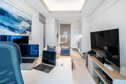 1 bedroom Apartment in Jumeirah Beach Residence, UAE No. 129895 8