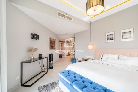 2 bedrooms Apartment in Shoreline Apartments, UAE No. 128292 4
