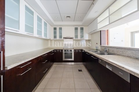 Appartement de 2 chambres à Downtown Dubai (Downtown Burj Dubai), UAE No. 202230 3