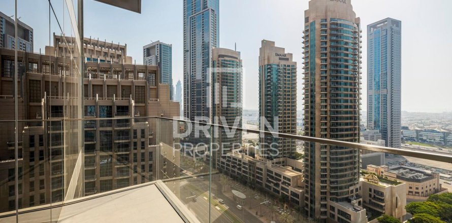 2 bedrooms Apartment in The Address Residences Dubai Opera, UAE No. 211264