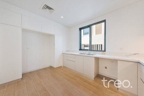 4 bedrooms Townhouse in Dubai, UAE No. 220812 22
