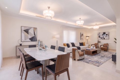Villa de 6 chambres à Dubai, UAE No. 205792 3