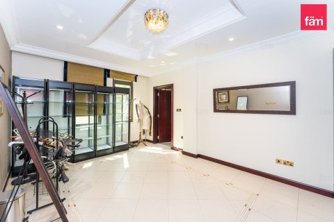 Villa de 620.8m² à Palm Jumeirah, UAE No. 224415 21