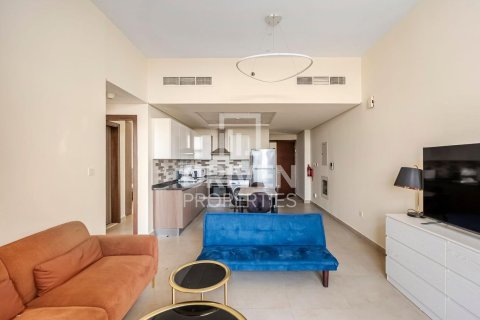 Appartement de 2 chambres à Azizi Star, UAE No. 223103 6