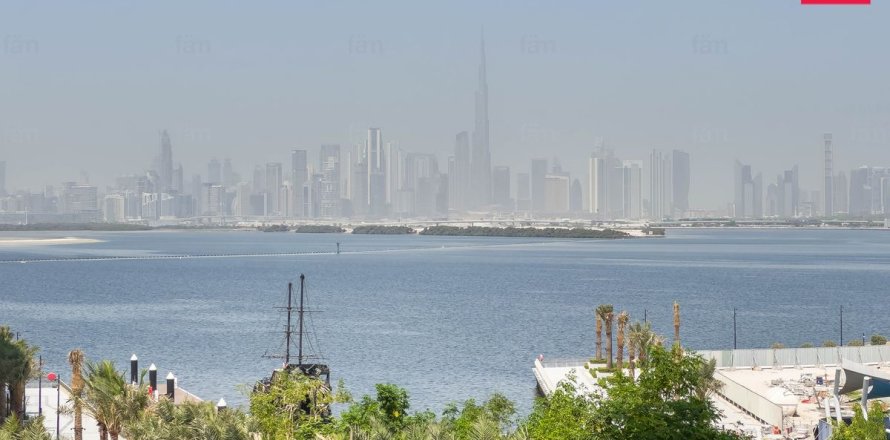 Apartment de 2 dormitorios en Dubai, UAE No. 205085