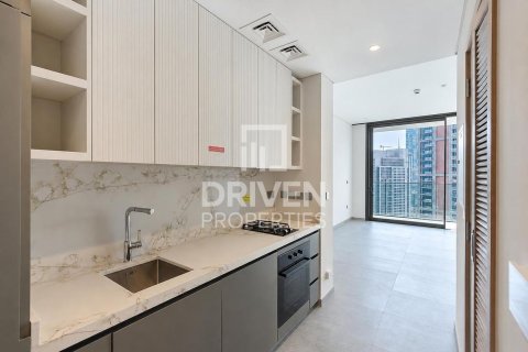 Studio Apartment in Business Bay, UAE No. 212193