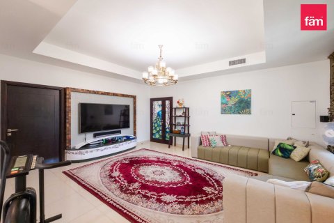 5 bedrooms Villa in Dubai, UAE No. 213337 11