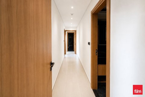 2 bedrooms Apartment in Dubai, UAE No. 165434 17