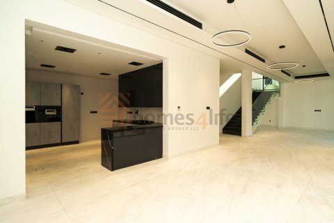Villa de 5 dormitorios en Nad Al Sheba 1, UAE No. 167278 16