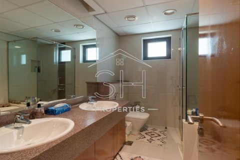 Villa de 5 dormitorios en Dubai, UAE No. 33955 5