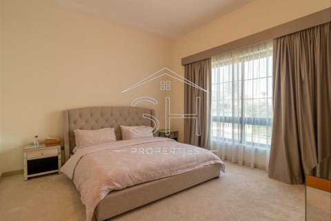 Villa de 5 dormitorios en Dubai, UAE No. 33955 11