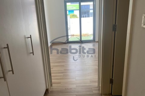 Townhouse de 2 dormitorios en The Pulse, UAE No. 35123 8