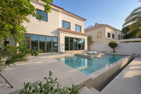 Villa de 5 dormitorios en Jumeirah Golf Estates, UAE No. 223400 24