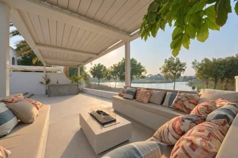 Villa de 5 dormitorios en Jumeirah Golf Estates, UAE No. 223400 20