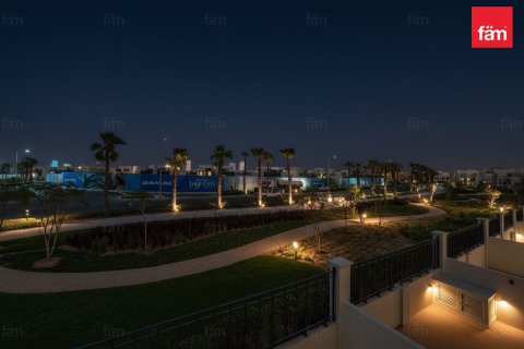 4 bedrooms Townhouse in Dubai, UAE No. 165283 13