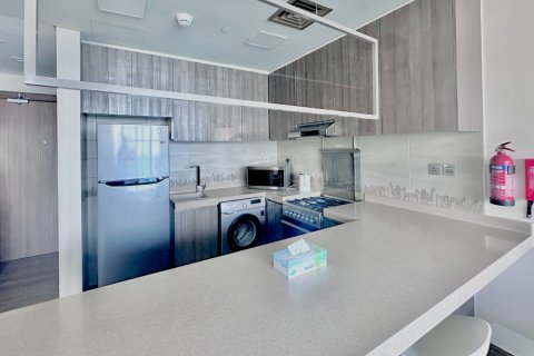 1 bedroom Apartment in Jumeirah Lake Towers, UAE No. 213031 3