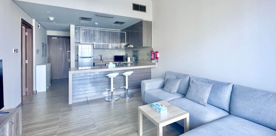 1 bedroom Apartment in Jumeirah Lake Towers, UAE No. 213031