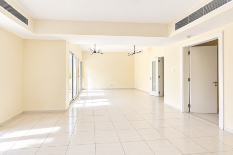 Villa de 3 dormitorios en The Springs, UAE No. 215348 9