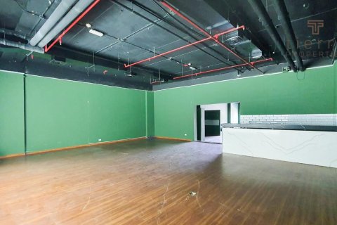 Warehouse de 743.2m² à Al Quoz, UAE No. 38843 8