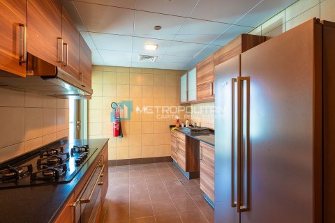 3 bedrooms Apartment in Al Reem Island, UAE No. 125583 13