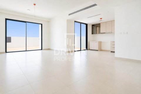 Villa de 4 dormitorios en The Valley, UAE No. 214824