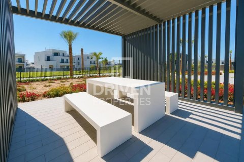 Villa de 4 dormitorios en The Valley, UAE No. 214824 20