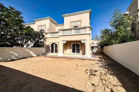 Villa de 4 dormitorios en Dubai Silicon Oasis, UAE No. 215372 9