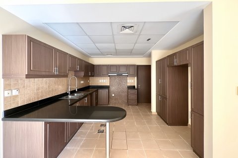 Villa de 4 dormitorios en Dubai Silicon Oasis, UAE No. 215372 8