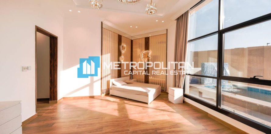 Villa de 6 dormitorios en  Yas Island, UAE No. 140673
