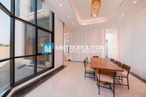 Villa de 6 dormitorios en  Yas Island, UAE No. 140673 6