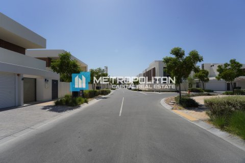 Villa de 6 dormitorios en  Yas Island, UAE No. 140673 3
