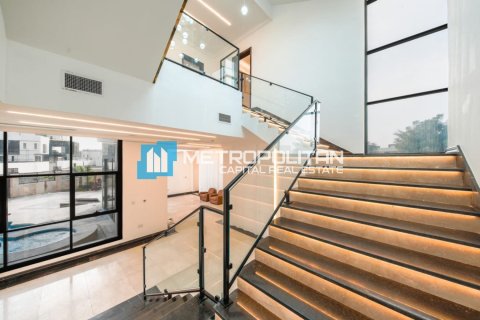 Villa de 6 dormitorios en  Yas Island, UAE No. 140673 9